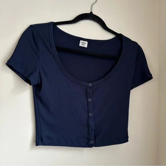 Aritzia Sunday Best navy blue little button up crop top 🐚 - Picture 1 of 6